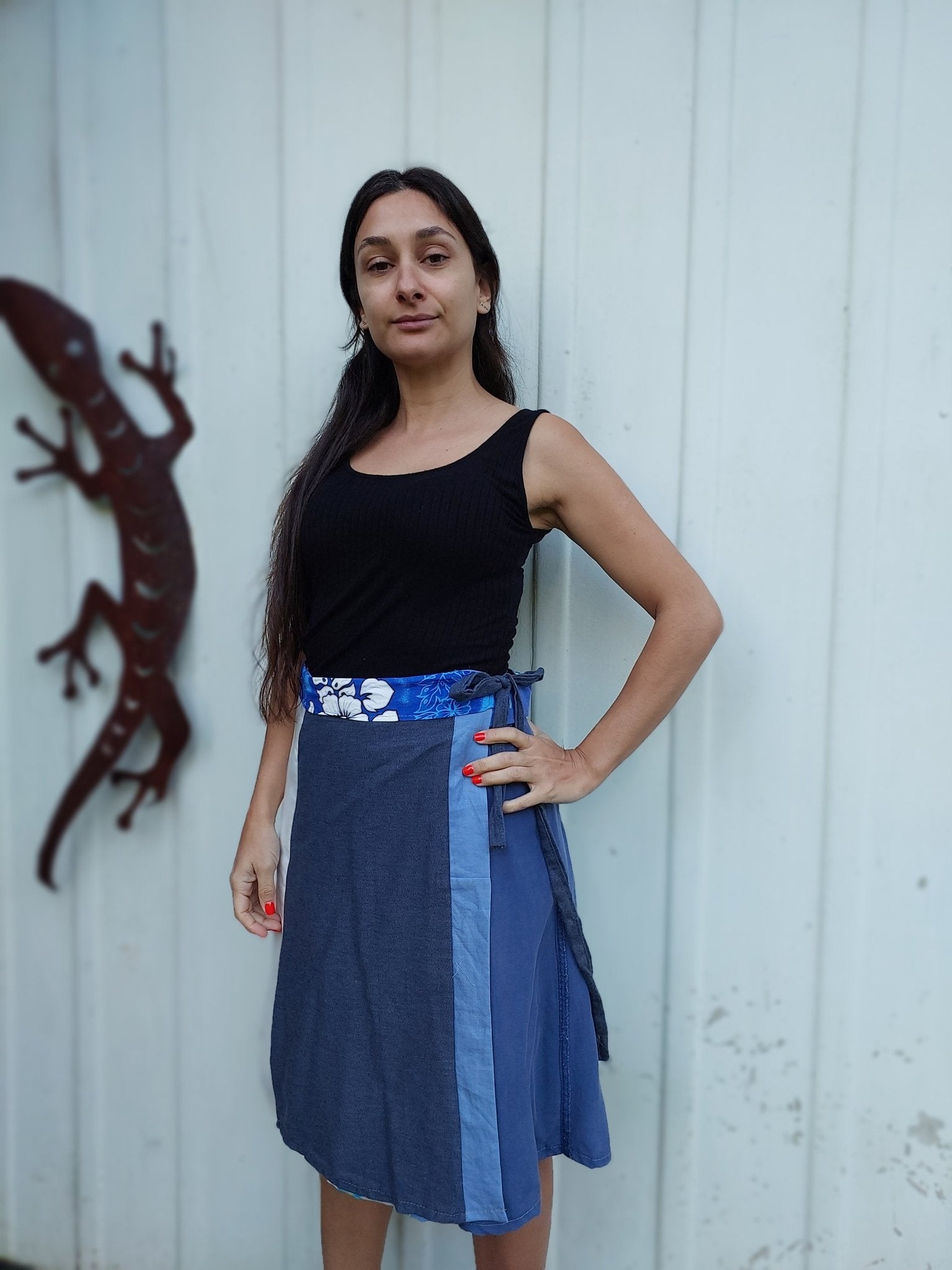 Light blue and white print wrap Skirt - Heke design